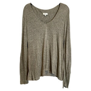 Aritzia‎  Babaton Shirt Size Medium Heathered Gray V-Neck Loungewear Flowy READ